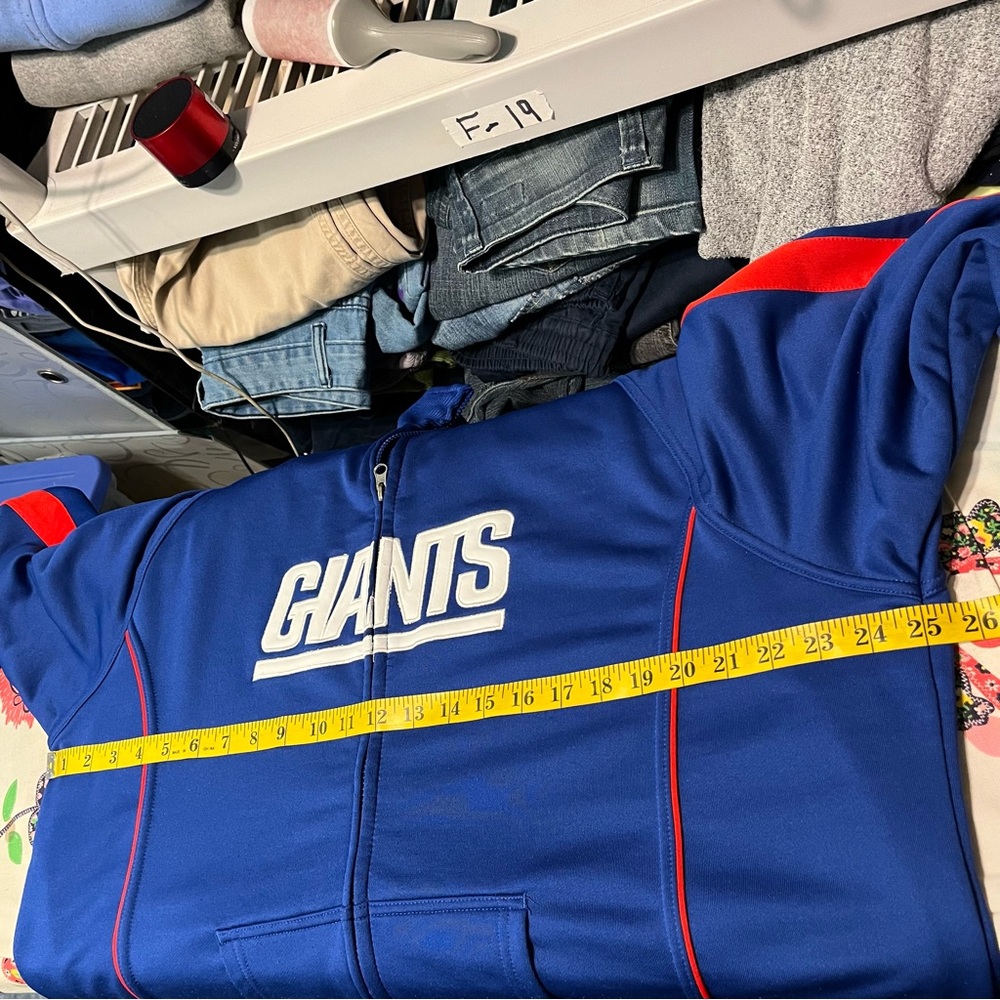 New York Giants Men’s Zip Up Sweatshirt - Picture 5 of 7
